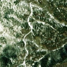 Satellite imagery of 蕎麦粒山, JP