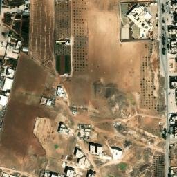 Satellite imagery of Ḑahr Wādī al Ghamīq, SY
