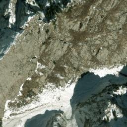 Satellite imagery of Kōzhangal Ghar, AF