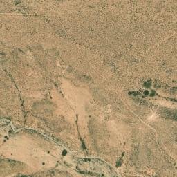 Satellite imagery of Karoumat Mejebib, TN