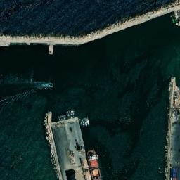 Satellite imagery of Les Deux Sœurs, DZ