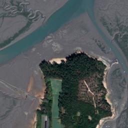 Satellite imagery of Eomdo, KR
