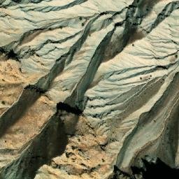 Satellite imagery of Nīl-e Āftāb-e Gargak, AF