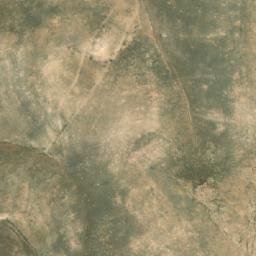 Satellite imagery of Ḩasw ar Rumayl, SY