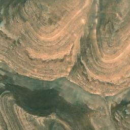 Satellite imagery of Lūkah-ye Ḩowẕhā-ye Buz, AF