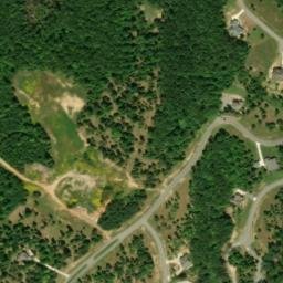 Satellite imagery of Fullerton Bluff, US