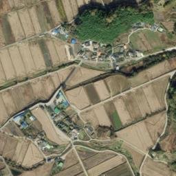 Satellite imagery of Kimchong-yujeokji, KR