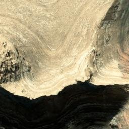 Satellite imagery of Sar-e Laylā, AF