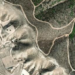Satellite imagery of Asprovoúnaro, CY