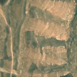 Satellite imagery of Taygh-e Hizum Kashān, AF