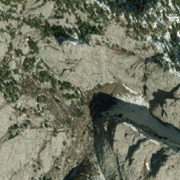 Satellite imagery of Hisāway Ghar, AF