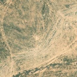 Satellite imagery of Ḑuhūr Quţayr al Bayḑā, SY