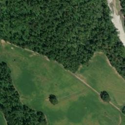 Satellite imagery of Ward Bluff, US