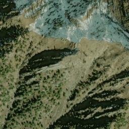 Satellite imagery of Banpakia Sar, PK