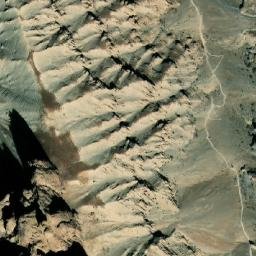 Satellite imagery of Īsār-e Dorostak, AF