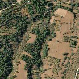 Satellite imagery of Vourniá, CY