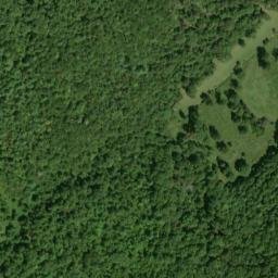 Satellite imagery of Bruce Mountain, US