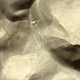 Satellite imagery of Pushtah-ye Sang-e Dā‘wā, AF