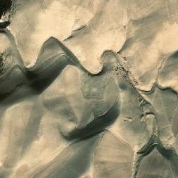 Satellite imagery of Darzak-e Kalān, AF