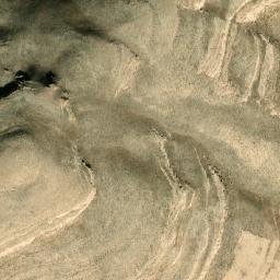 Satellite imagery of Khurjīn Būlāq-e Pā’īn, AF