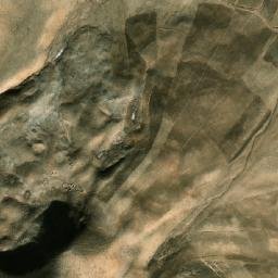 Satellite imagery of Khurjīn Būlāq-e Pā’īn, AF