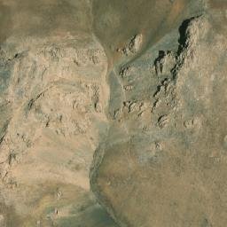 Satellite imagery of Tōp-e Muzduzō, AF