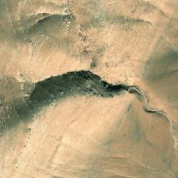 Satellite imagery of Jabal Umm Qubaybah al Gharbī, SY