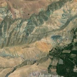 Satellite imagery of Tōp-e Zanjīr, AF