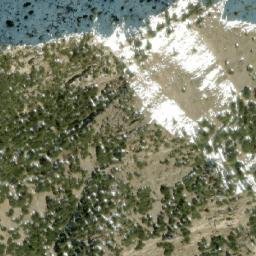 Satellite imagery of Kōh-e Kamāshān, AF