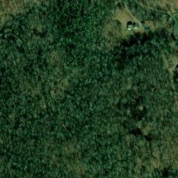 Satellite imagery of Hawk Cliff, US