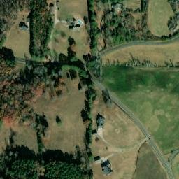 Satellite imagery of Lyles Ridge, US
