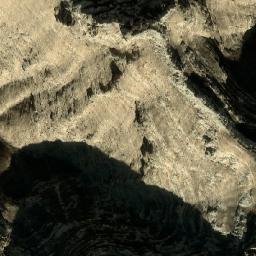 Satellite imagery of Kōh-e Takh-e Jowz̧ak, AF