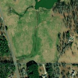 Satellite imagery of Lyles Ridge, US