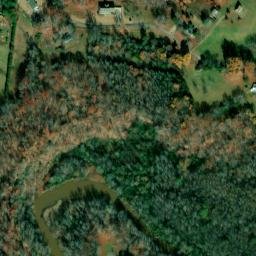 Satellite imagery of Ivy Bluff, US