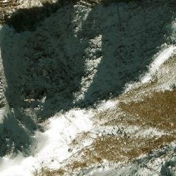Satellite imagery of Kōh-e Chashmah-ye Şādiq, AF