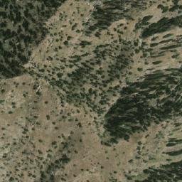 Satellite imagery of Baraṟō Ghunḏêy, AF