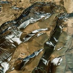 Satellite imagery of Binafsh, AF