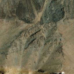 Satellite imagery of Qafzārō Qōmarghān, AF