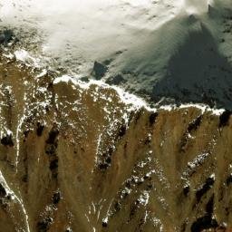 Satellite imagery of Sar-e Khārzarī, AF