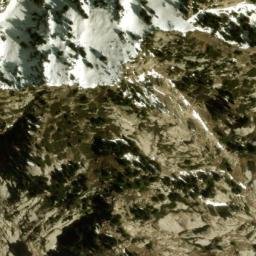 Satellite imagery of Kanḏow-e Chatīlā, AF