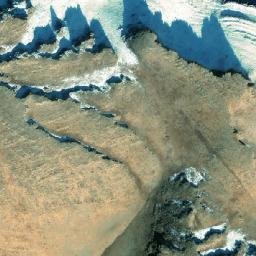 Satellite imagery of Māndêh-ye Ghowchak, AF