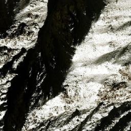 Satellite imagery of Kōh-e Darah-ye Kalān, AF