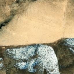 Satellite imagery of Khêṟah Zamīn-e Ḩusaīn, AF