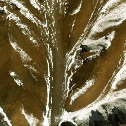 Satellite imagery of Tōp-e Ma‘şūm, AF