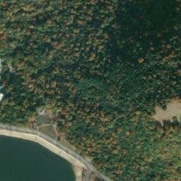 Satellite imagery of 甲山, JP