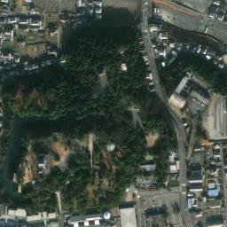 Satellite imagery of 上野城史跡境界, JP