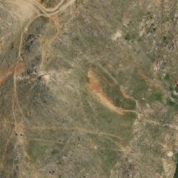 Satellite imagery of Kūh-e Chahār Zamīn, IR