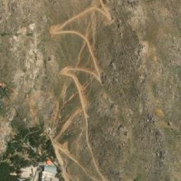 Satellite imagery of Kūh-e Chahār Zamīn, IR