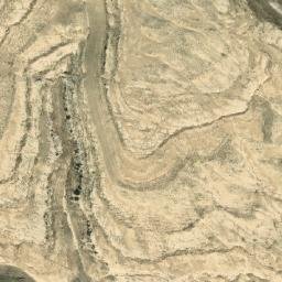 Satellite imagery of Khūlah-ye Alinjak, AF
