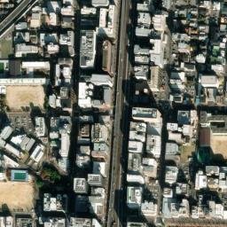Satellite imagery of 社, JP